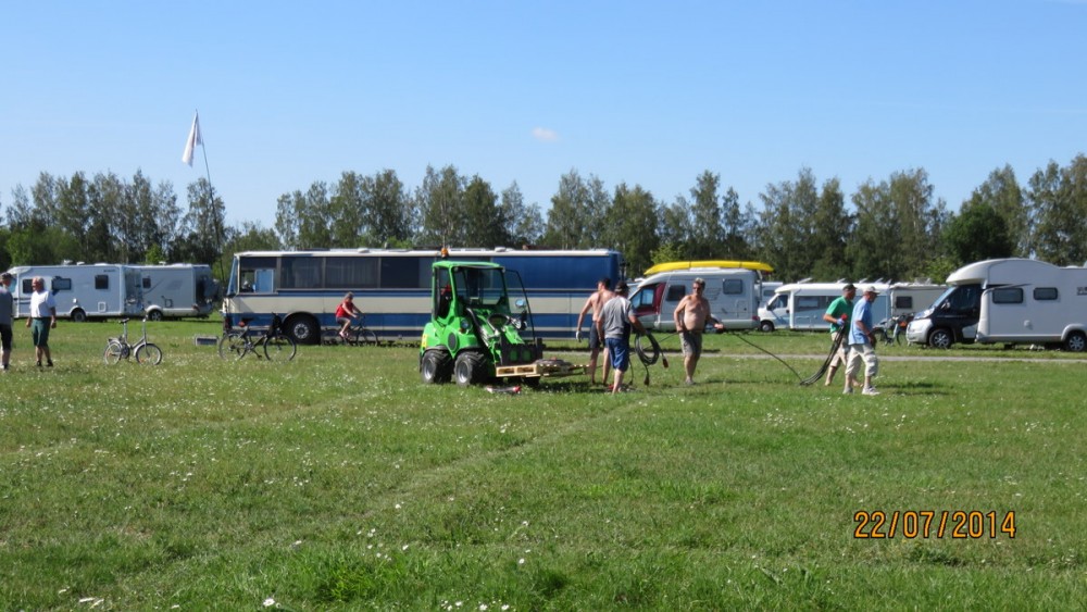 Sähköt tarvitaan n.600 autolle