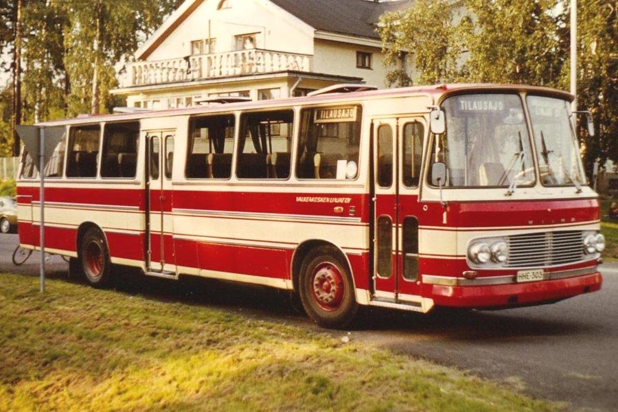 01 HHE-303 mhbus.jpg